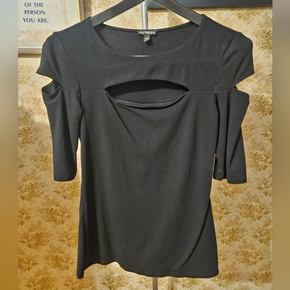 EXPRESS BLACK CUT-OUT TOP - Picture 1 of 8